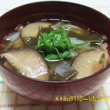 優しく上品♪干し椎茸と昆布だしde白菜のお吸い物♪